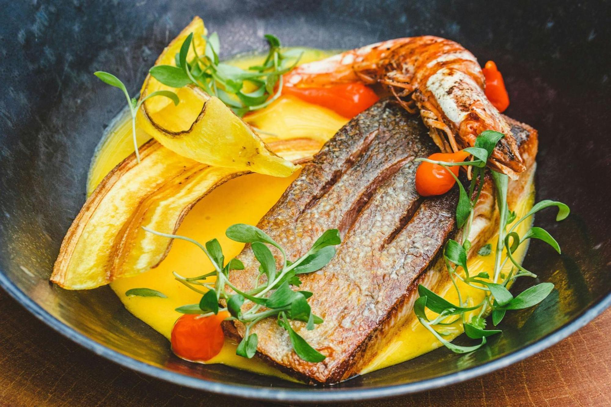 Renaissance Sao Paulo Hotel Экстерьер фото A dish of fish and plantain