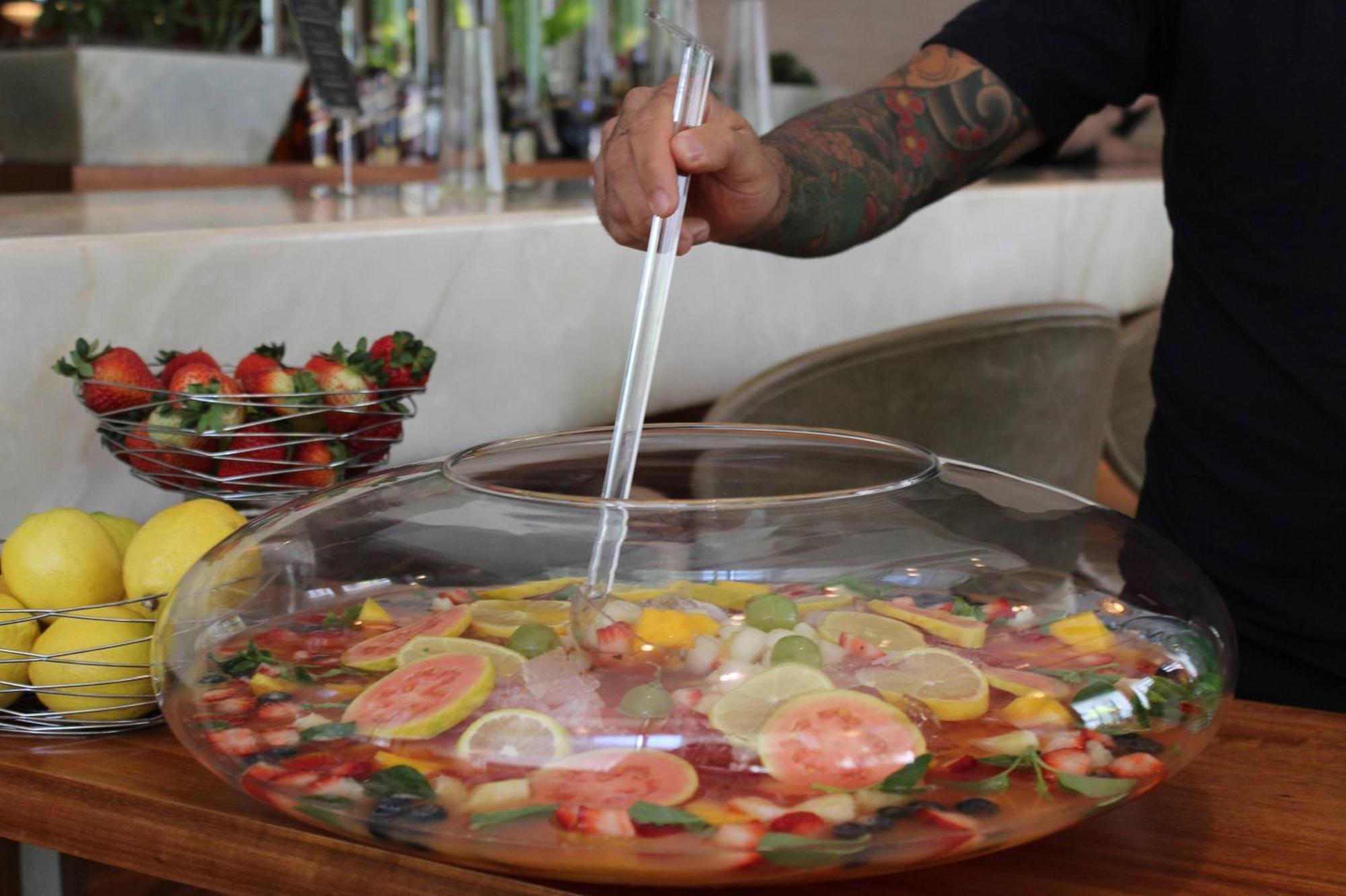 Renaissance Sao Paulo Hotel Экстерьер фото A punch bowl